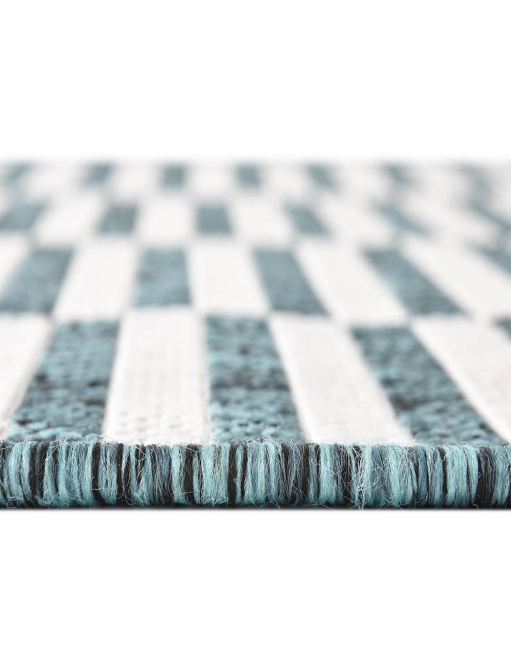 Detail image of  4' x 6'  Washable Ribbon Indoor / Outdoor Rug