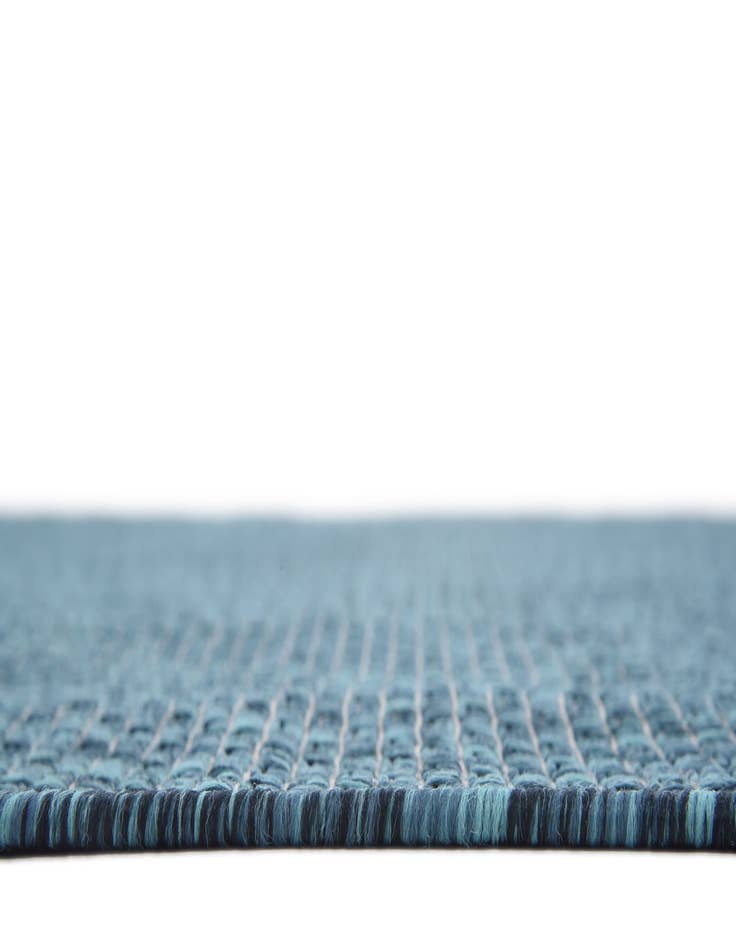 Detail image of  7' 10 x 11'  Washable Solid Indoor / Outdoor Rug