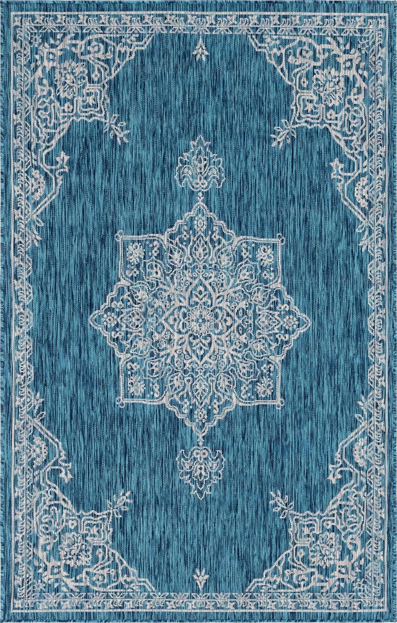  5' 3 x 8'  Washable Traditional Indoor / Outdoor Rug
