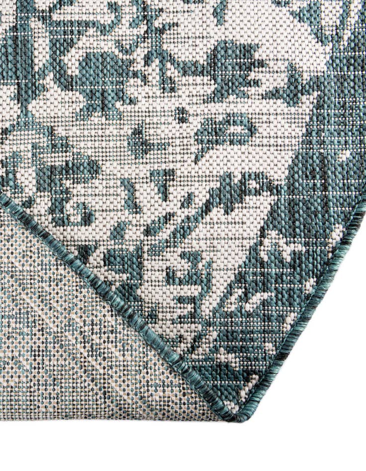 Detail image of  10' 8 x 10' 8  Washable Jill Zarin Dubai Indoor / Outdoor Round Rug