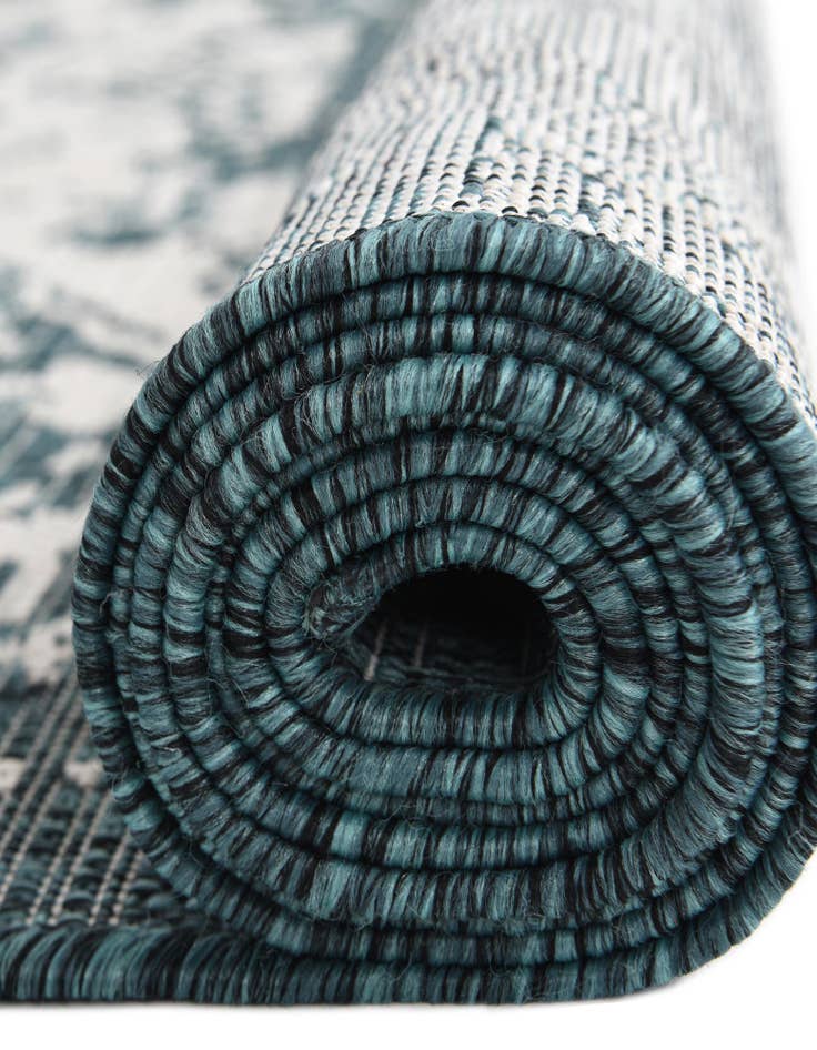 Detail image of  10' 8 x 10' 8  Washable Jill Zarin Dubai Indoor / Outdoor Round Rug