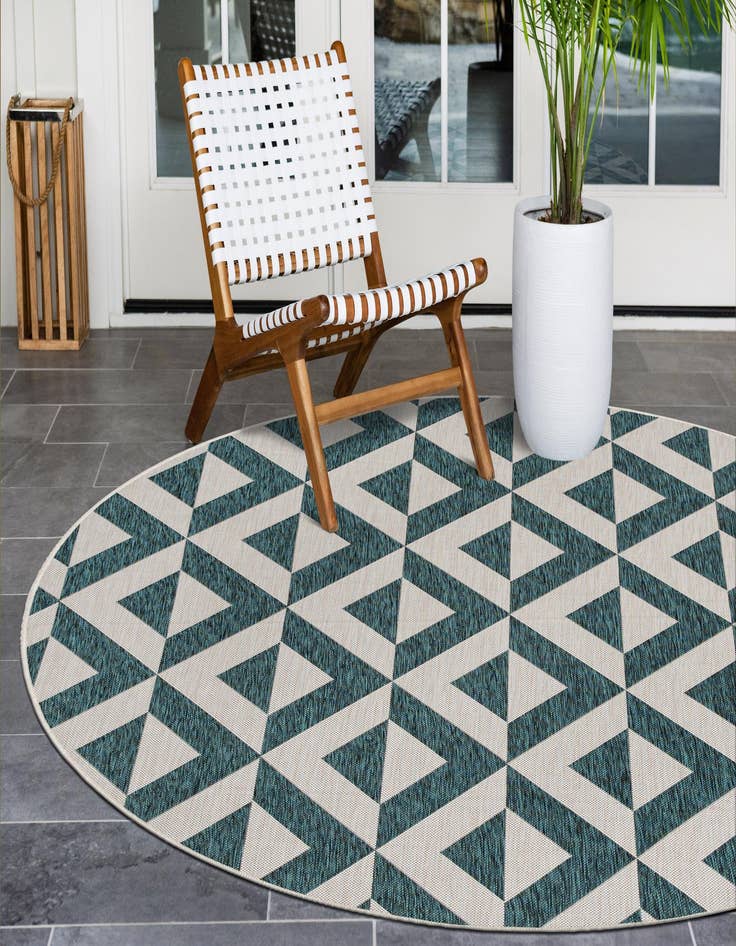 Detail image of  6' 7 x 6' 7  Washable Jill Zarin Napa Indoor / Outdoor Round Rug