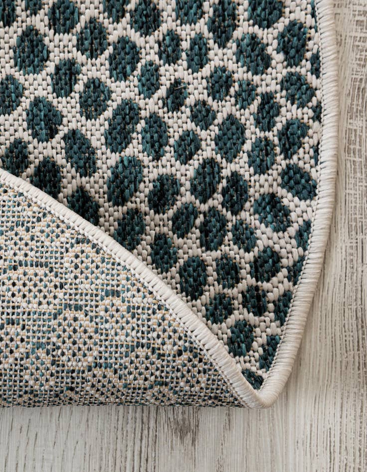 Detail image of  13' x 13'  Washable Jill Zarin Cape Town Indoor / Outdoor Round Rug