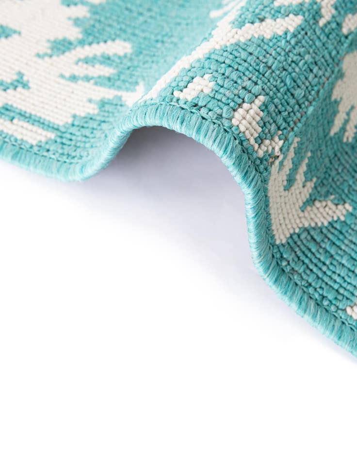 Detail image of  4' x 4'  Washable Coastal Indoor / Outdoor Round Rug