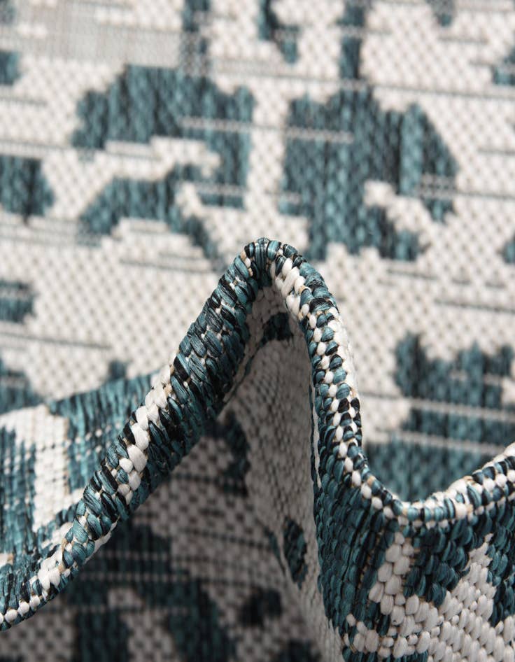 Detail image of  2' x 6'  Washable Jill Zarin Dubai Indoor / Outdoor Runner Rug