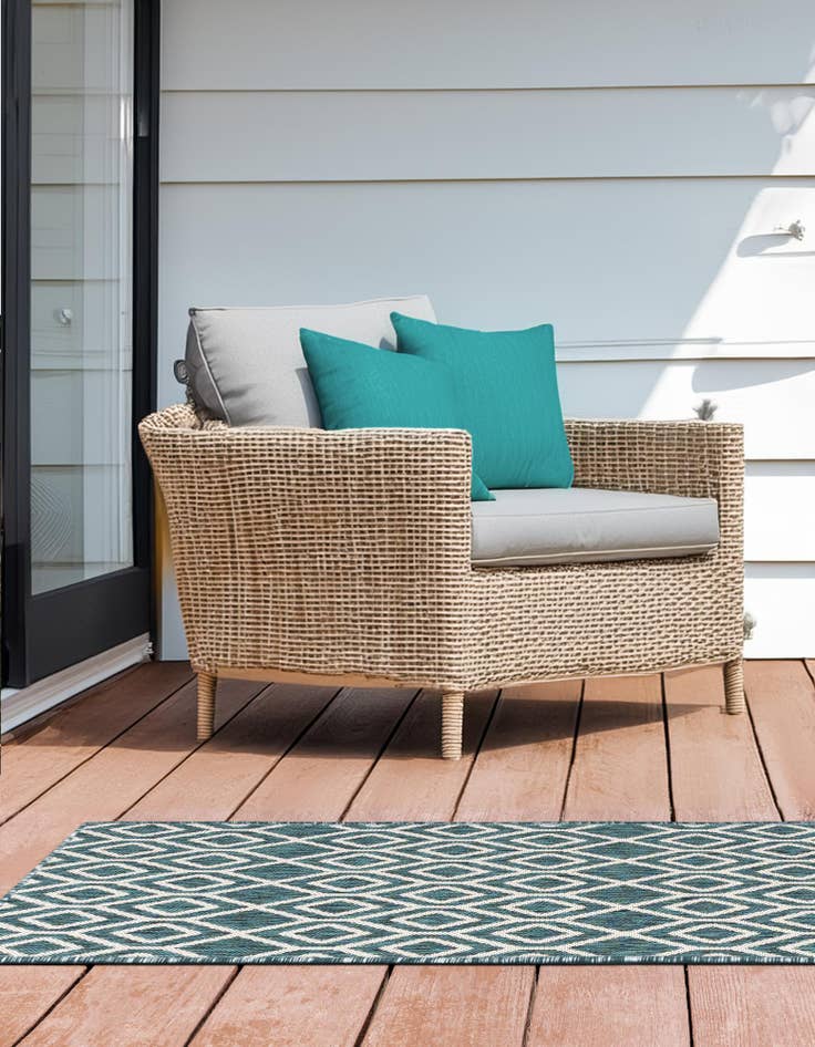 Detail image of  2' x 6'  Washable Jill Zarin Turks and Caicos Indoor / Outdoor Runner Rug