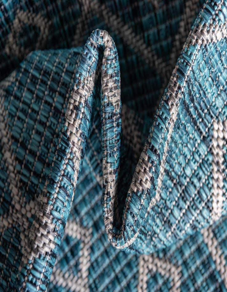 Detail image of  2' x 8'  Washable Lattice Indoor / Outdoor Runner Rug