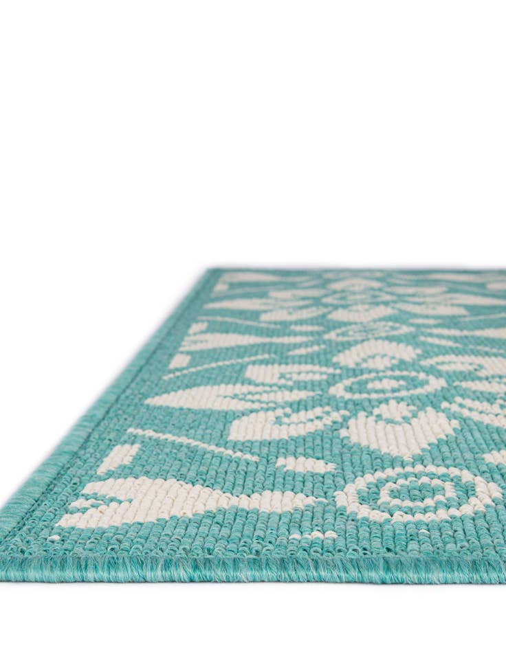 Detail image of  2' x 6'  Washable Lattice Indoor / Outdoor Runner Rug
