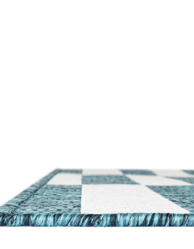 Detail image of  2' x 6'  Washable Ribbon Indoor / Outdoor Runner Rug