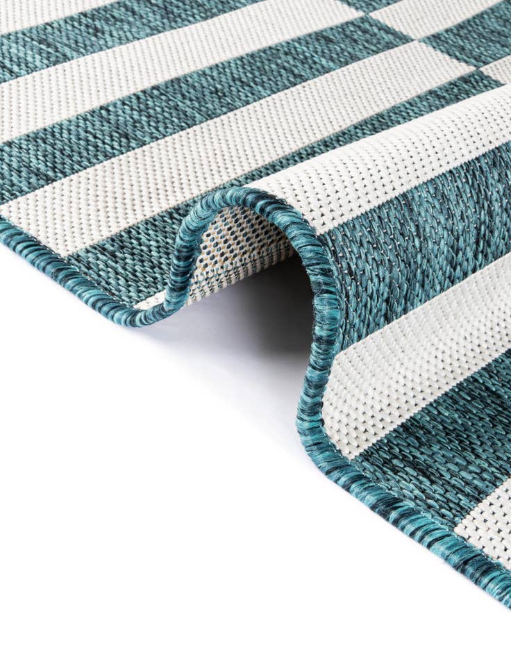 Detail image of  2' x 6'  Washable Ribbon Indoor / Outdoor Runner Rug