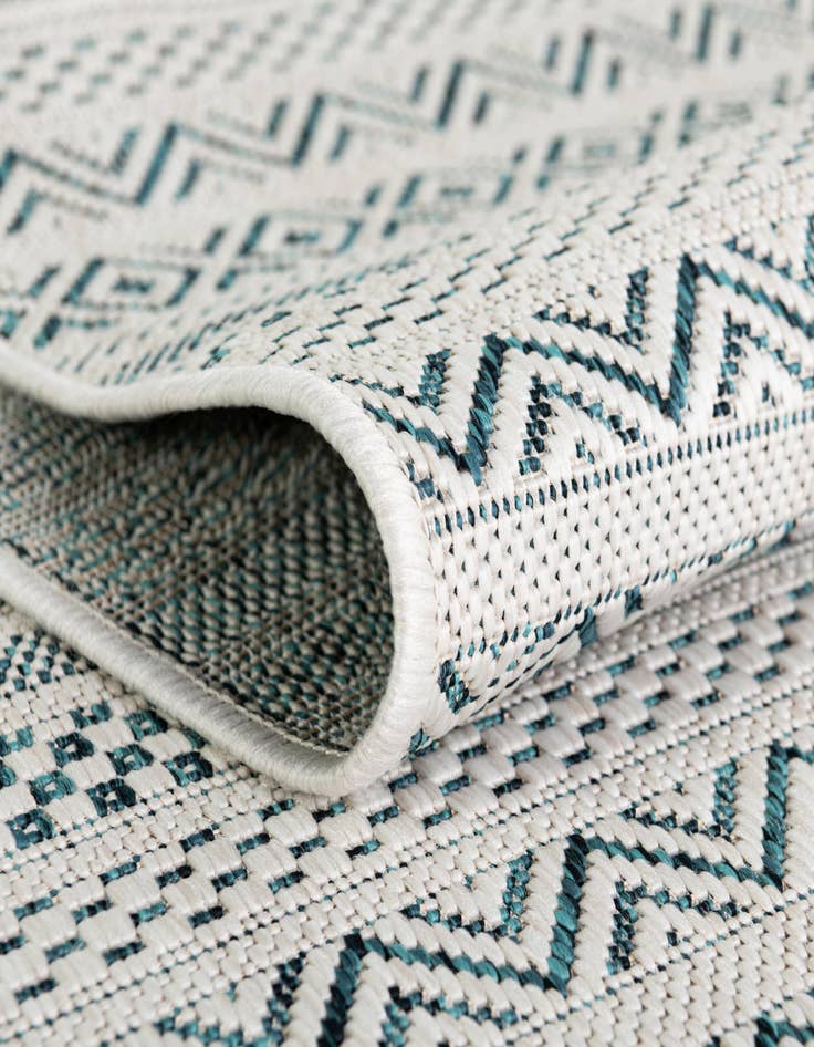 Detail image of  2' x 8'  Washable Ribbon Indoor / Outdoor Runner Rug