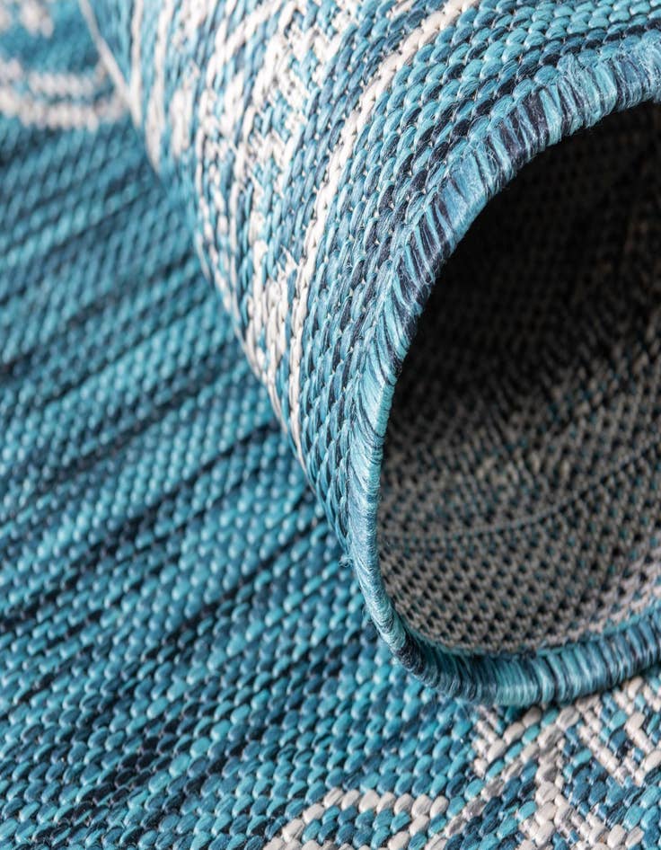 Detail image of  2' x 8'  Washable Traditional Indoor / Outdoor Runner Rug