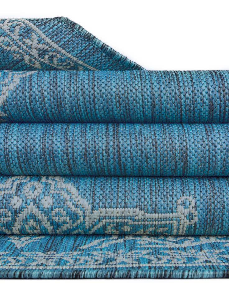 Detail image of  2' x 6'  Washable Traditional Indoor / Outdoor Runner Rug