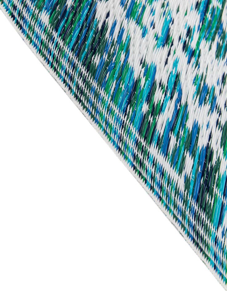 Detail image of  2' x 6'  Washable Vista Breeze Indoor / Outdoor Runner Rug