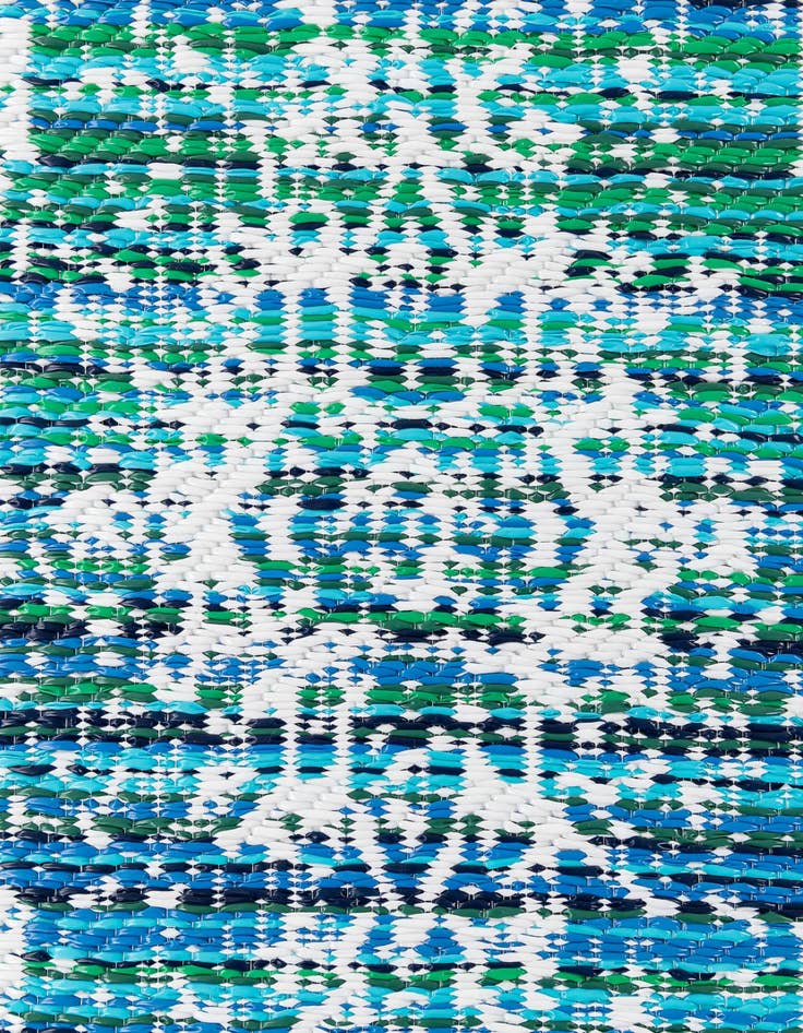 Detail image of  2' x 6'  Washable Vista Breeze Indoor / Outdoor Runner Rug