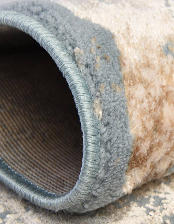 Detail image of  7' 10 x 7' 10 Highbury Square Rug