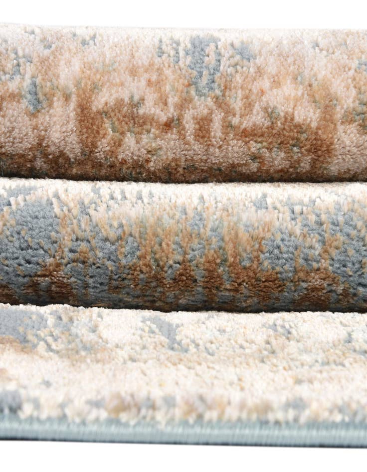 Detail image of  7' 10 x 7' 10 Highbury Square Rug