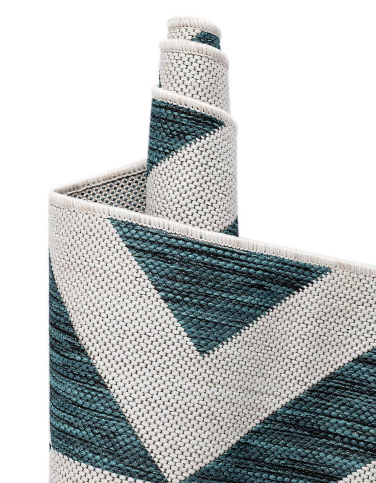 Detail image of  7' 10 x 7' 10  Washable Jill Zarin Napa Indoor / Outdoor Square Rug