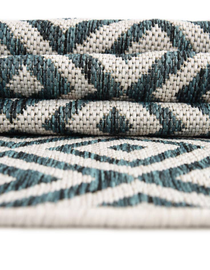 Detail image of  7' 10 x 7' 10  Washable Jill Zarin Costa Rica Indoor / Outdoor Square Rug