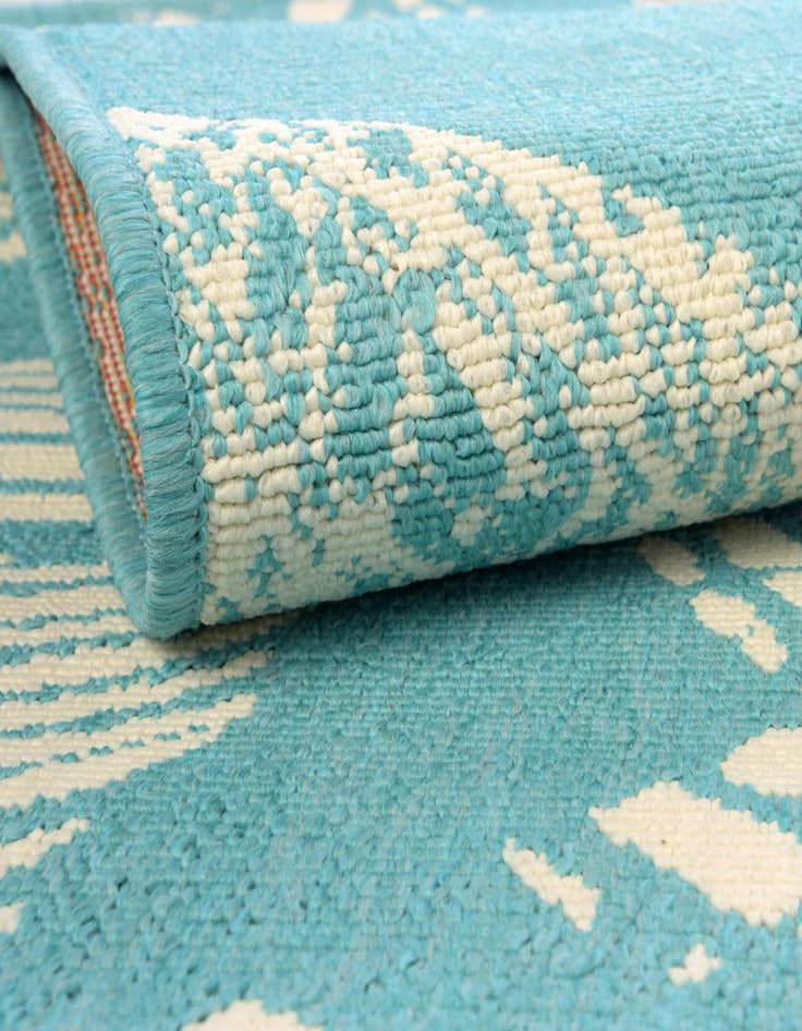 Detail image of  7' 10 x 7' 10  Washable Coastal Indoor / Outdoor Square Rug