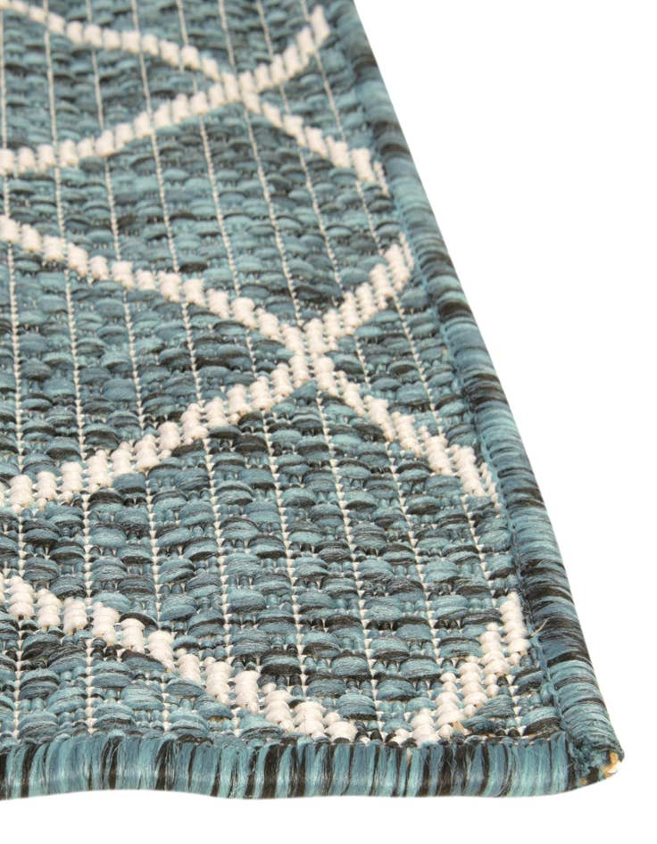 Detail image of  10' x 10'  Washable Lattice Indoor / Outdoor Square Rug