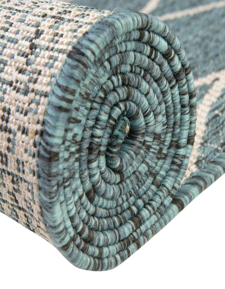 Detail image of  10' x 10'  Washable Lattice Indoor / Outdoor Square Rug