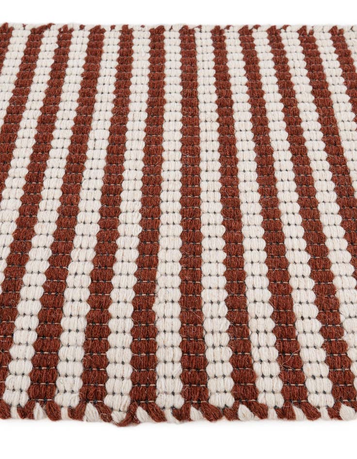 Detail image of  2' x 3'  Hand Woven Braided Chindi Rug