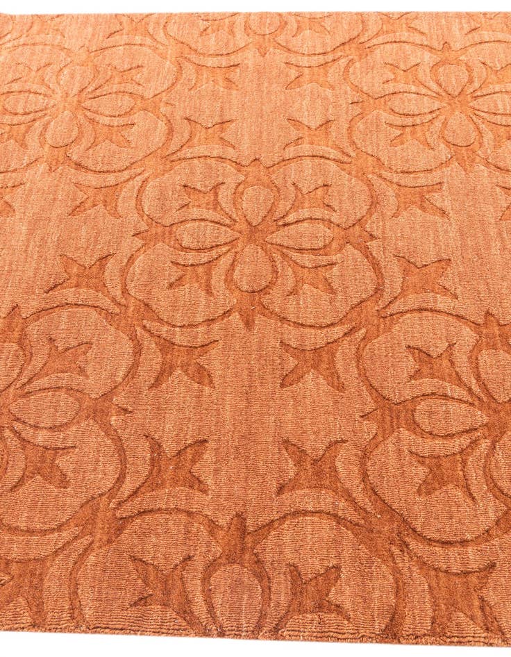 Detail image of  5' x 8' Agra Rug