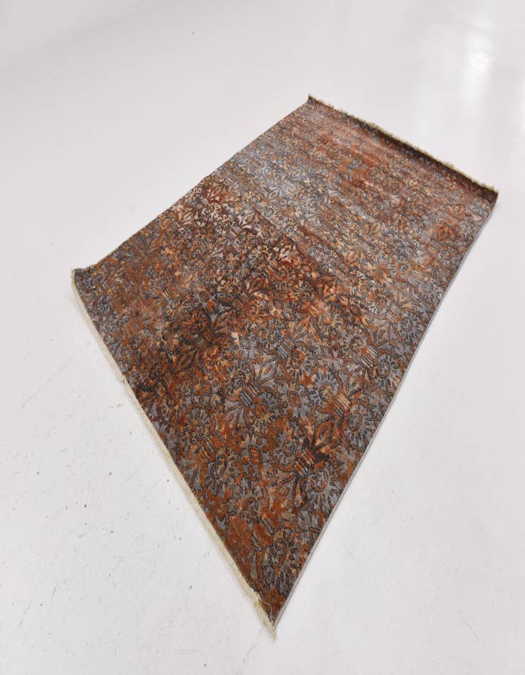 Detail image of  5' 4 x 7' 3 Alexis Rug