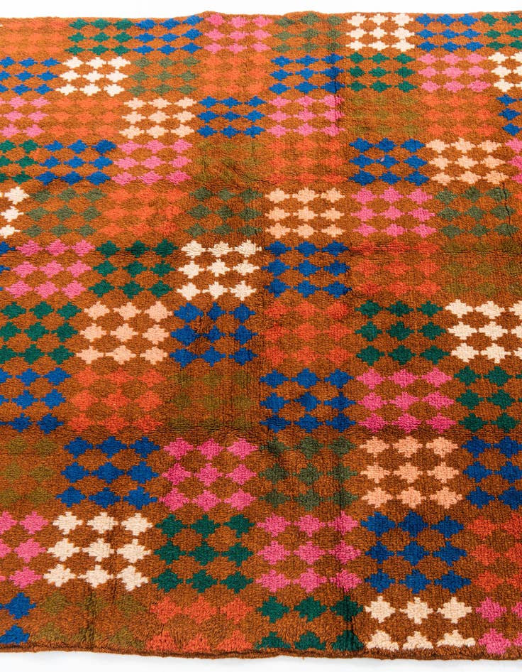 Detail image of  4' 10 x 6' 9  Hand Knotted Balouch Wool Rug