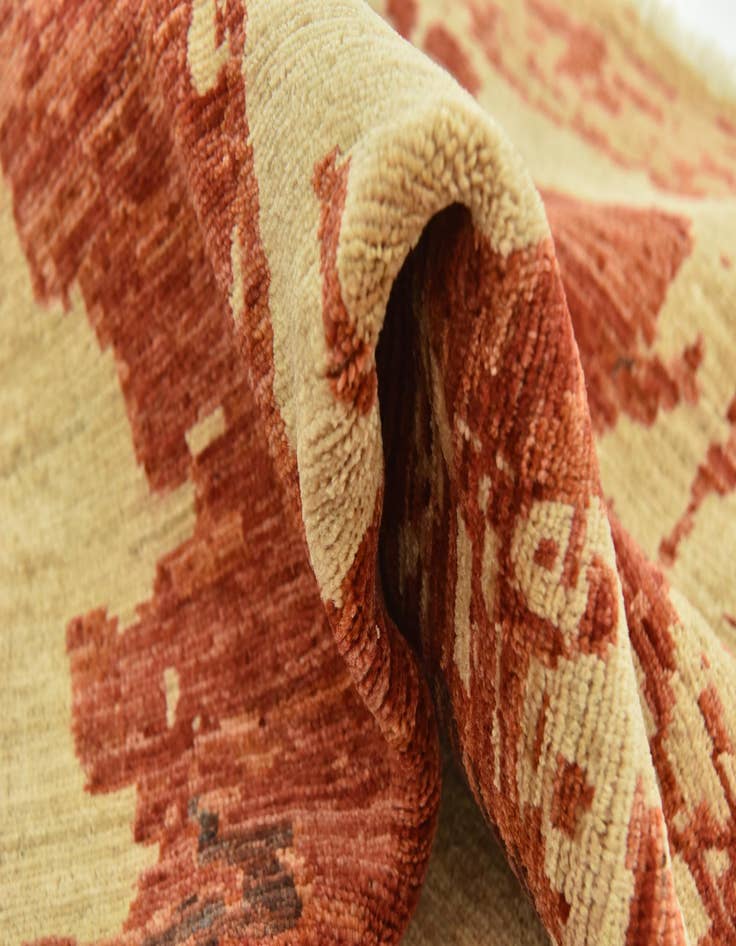 Detail image of  9' x 11' 3  Hand Knotted Darya Rug