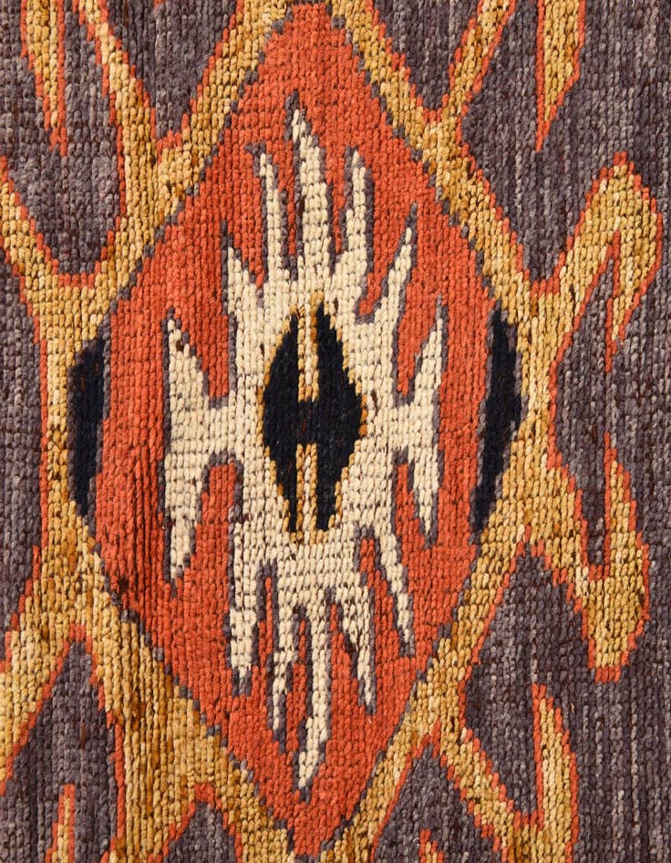 Detail image of  6' 8 x 10' 6  Hand Knotted Darya Wool Rug