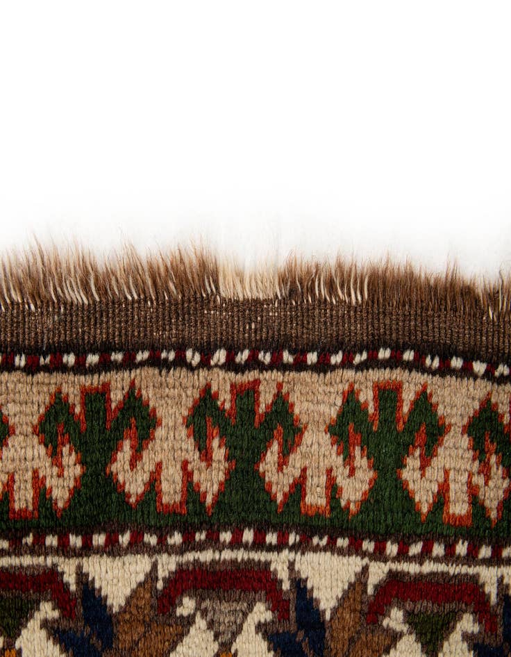 Detail image of  4' 10 x 7' 5  Hand Knotted Heriz Wool Rug