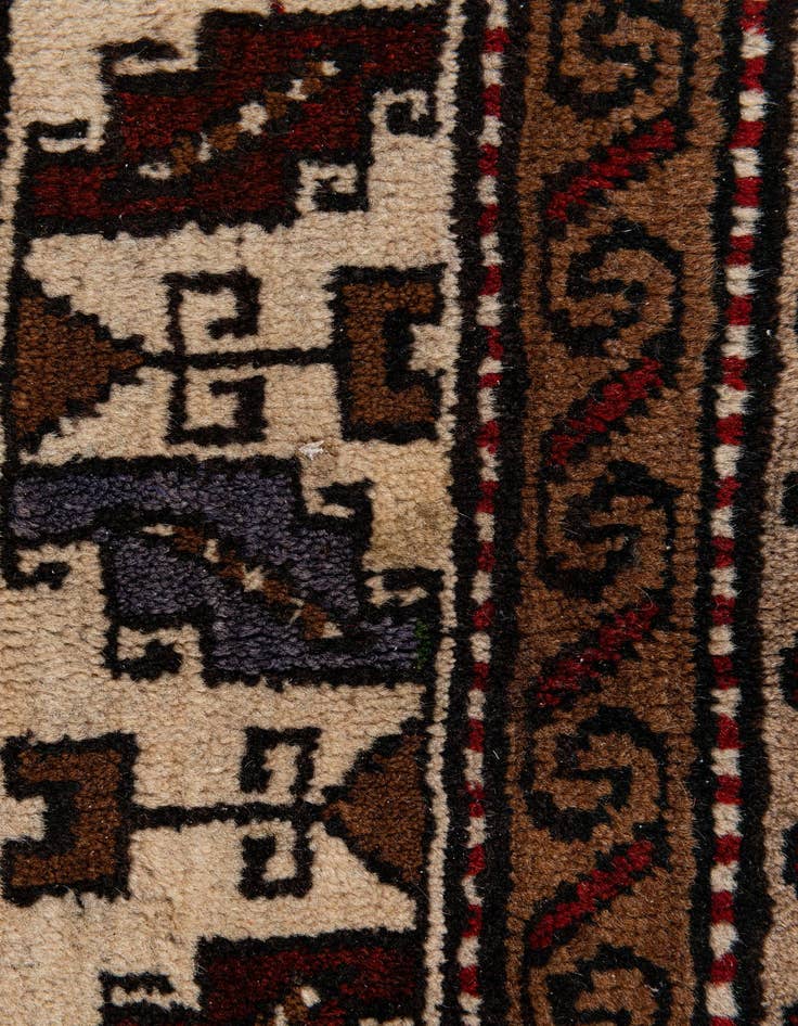Detail image of  6' 9 x 9' 7  Hand Knotted Heriz Wool Rug