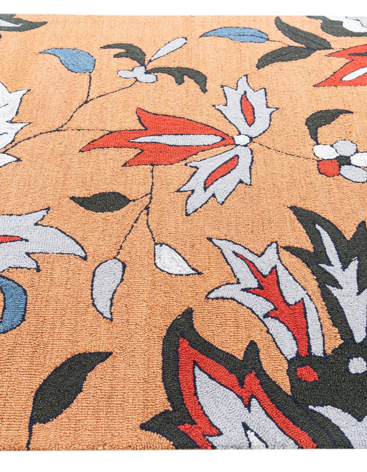 Detail image of  5' 2 x 8' Luna Rug