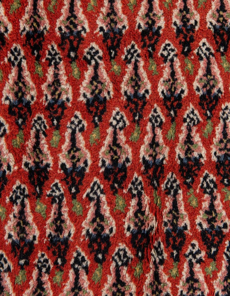 Detail image of  6' 6 x 10'  Hand Knotted Mir Wool Rug