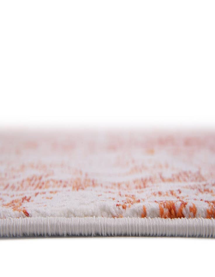 Detail image of  8' x 11' 4 Modern Classical Rug