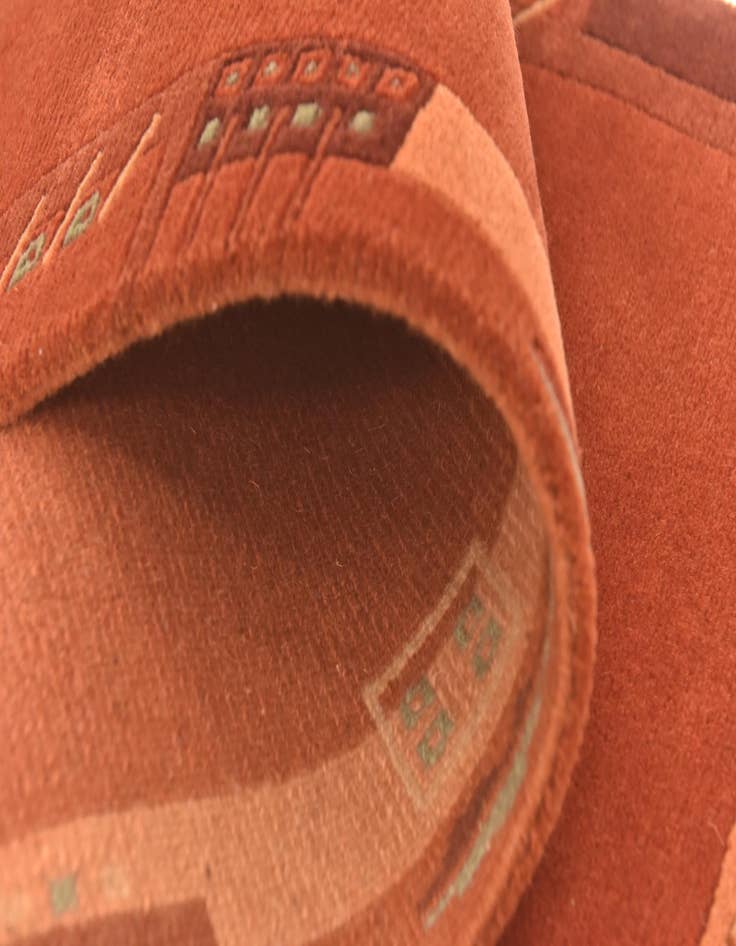 Detail image of  2' 4 x 4' 6  Hand Knotted Nepal Wool Rug