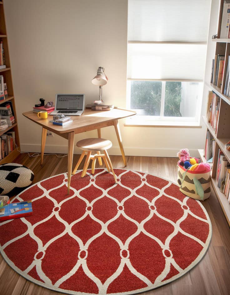 Detail image of  6' x 6' Lattice Round Rug