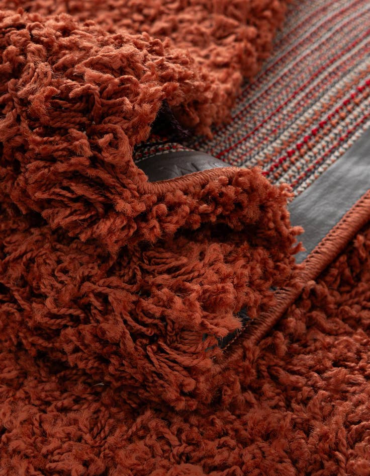 Detail image of  7' 10 x 7' 10 Solid Shag Round Rug