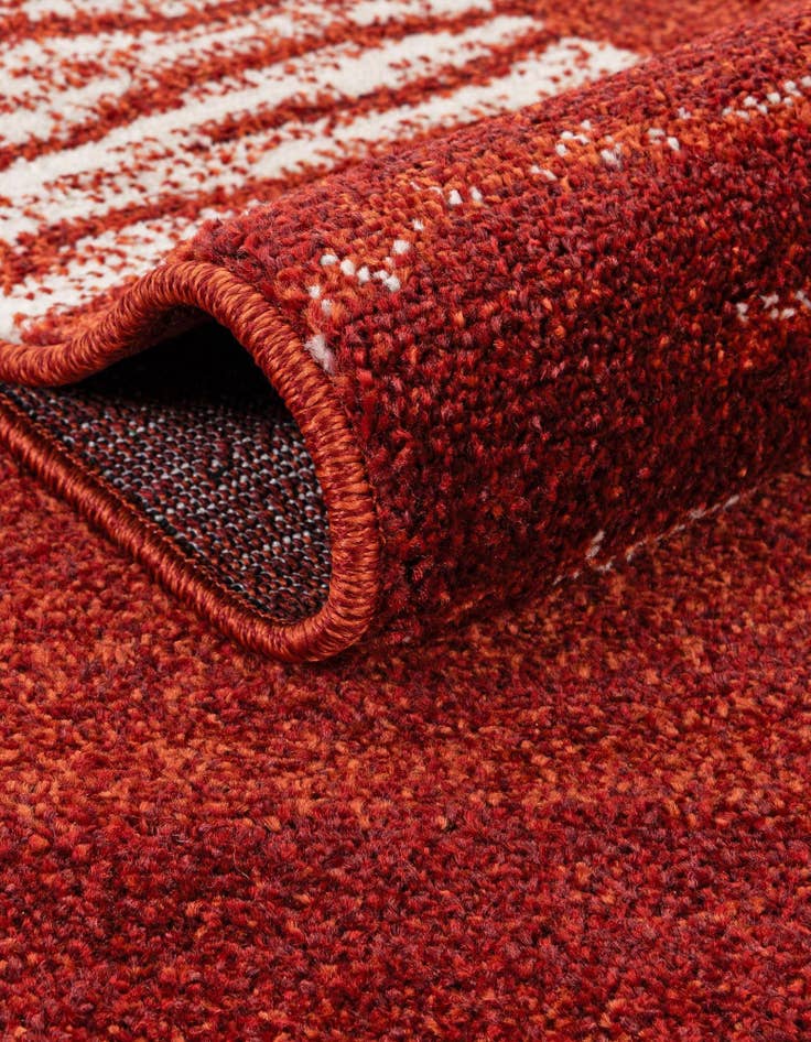 Detail image of  2' 7 x 10' Angelica Runner Rug