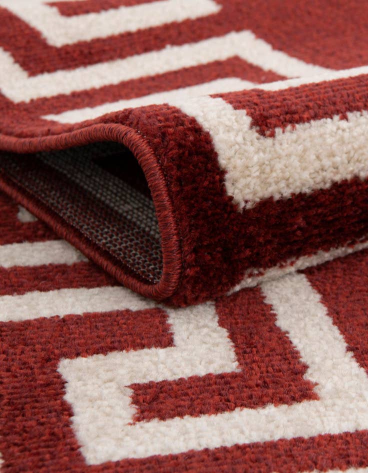 Detail image of  2' 7 x 10' Hera Runner Rug