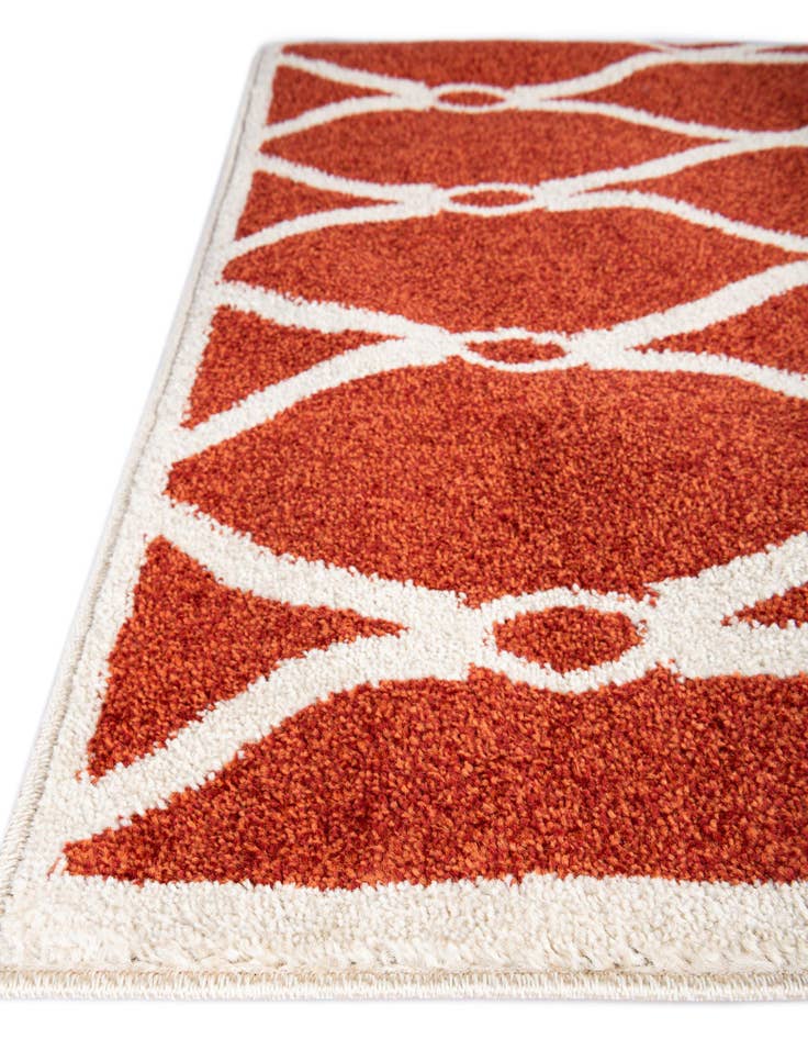 Detail image of  2' 7 x 8' Lattice Runner Rug