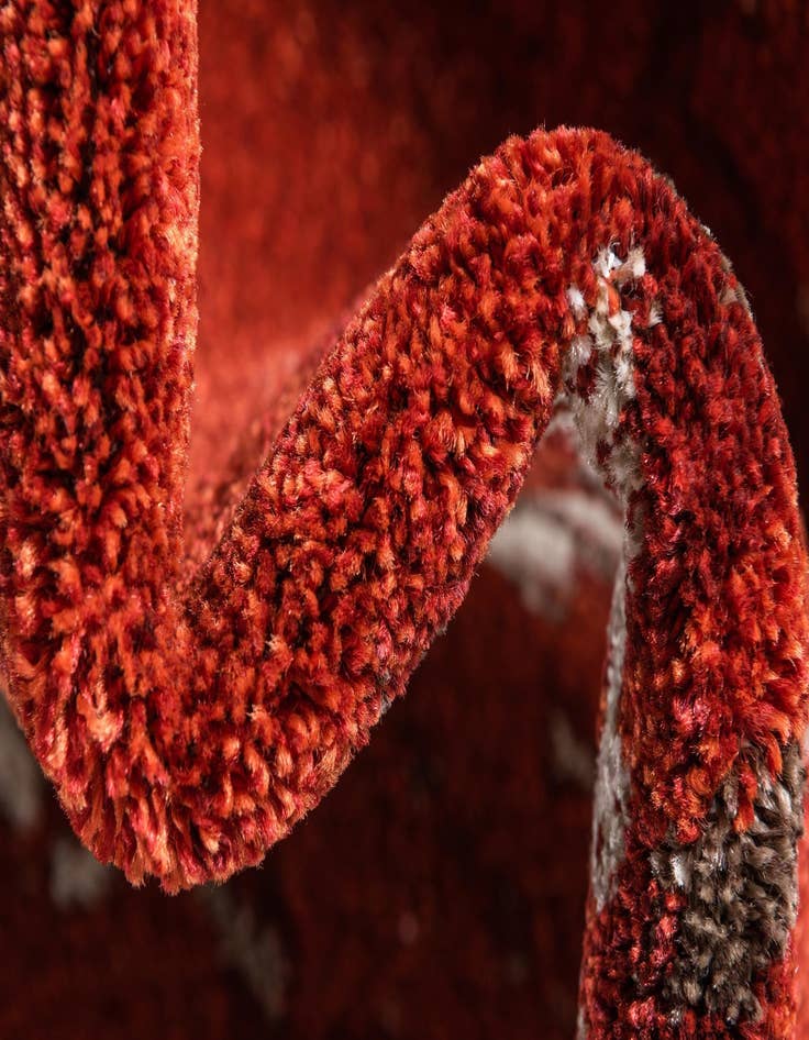 Detail image of 2' 7 x 10' Lattice Runner Rug