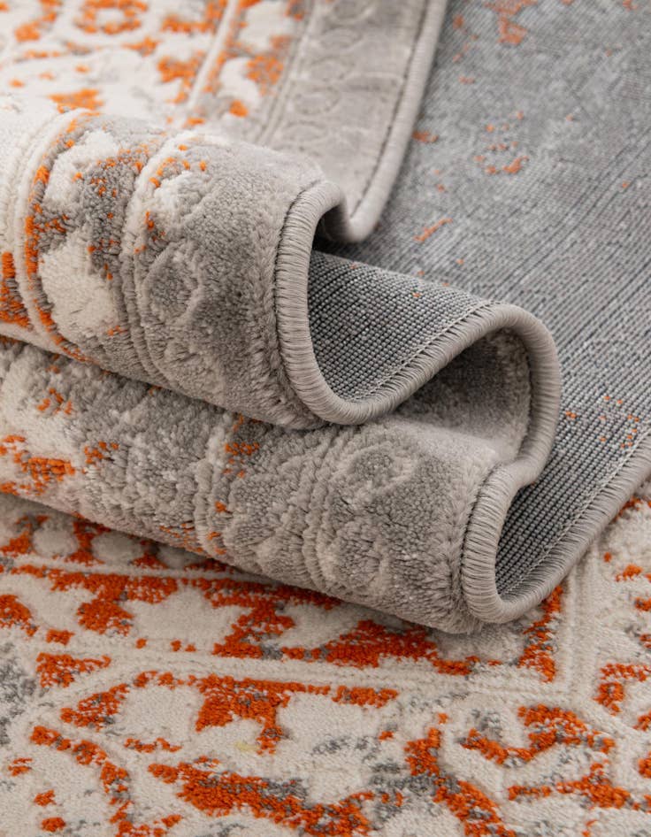 Detail image of  2' 7 x 10' Modern Classical Runner Rug