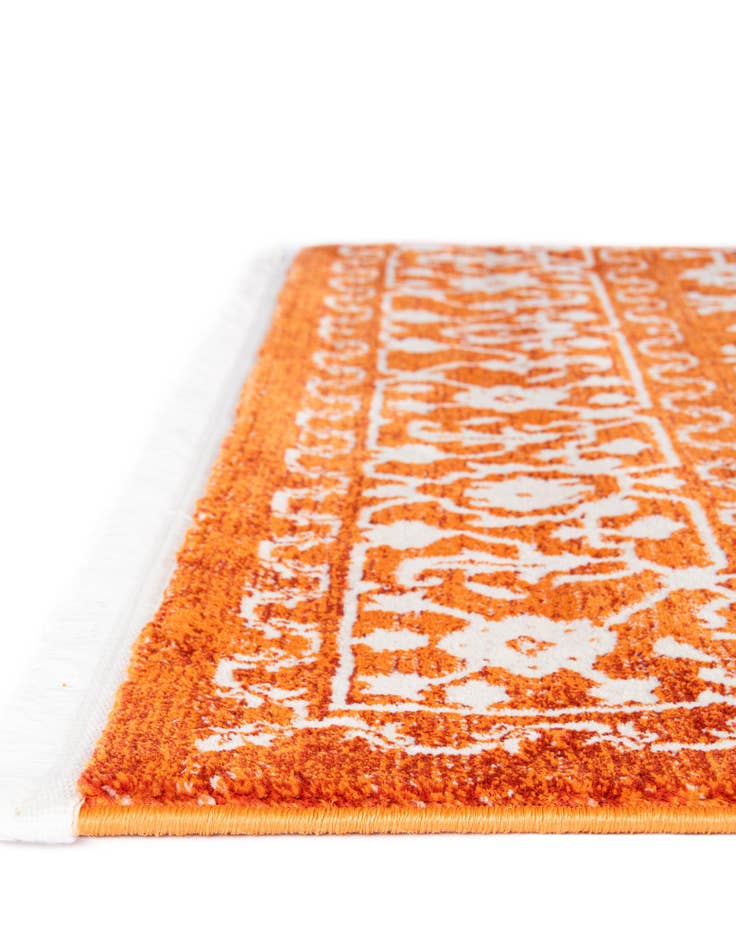 Detail image of  5' 3 x 5' 3 Modern Classical Square Rug