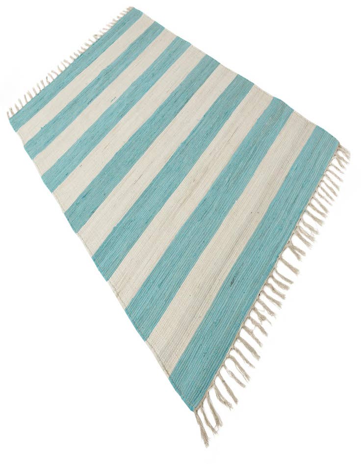 Detail image of  5' 1 x 8'  Hand Woven Chindi Rag Rug