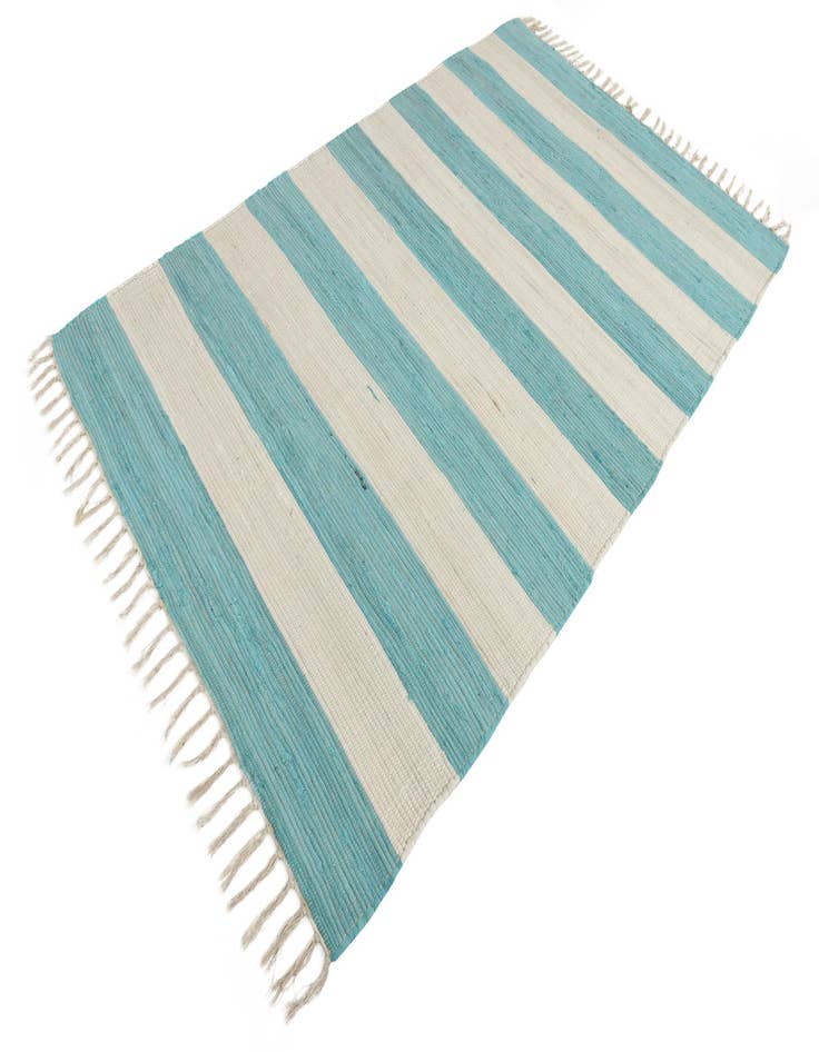 Detail image of  5' 1 x 8'  Hand Woven Chindi Rag Rug