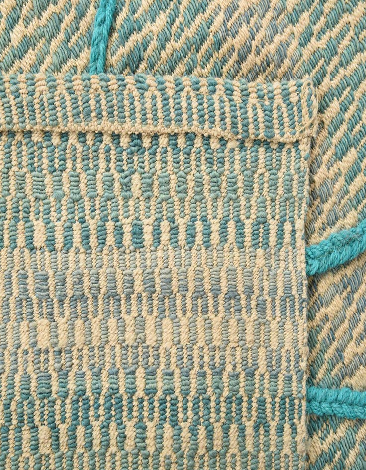 Detail image of  2' 7 x 9' 10  Hand Knotted Darya Wool Runner Rug