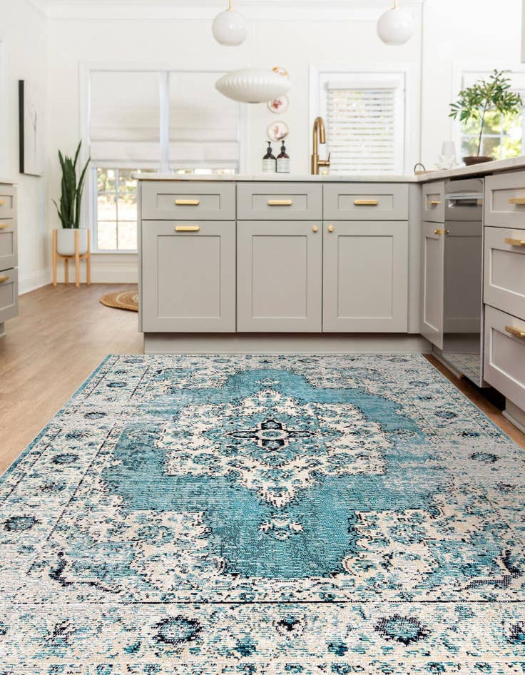 Detail image of  4' x 6' Amulet Rug